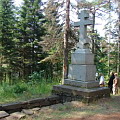 Могила, выкопанная св. Александром Свирским