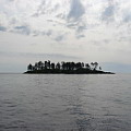 Остров из группы Байевых о-вов